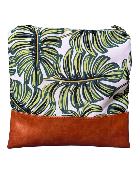 On-the-go Pouch Monstera by Mama Martina